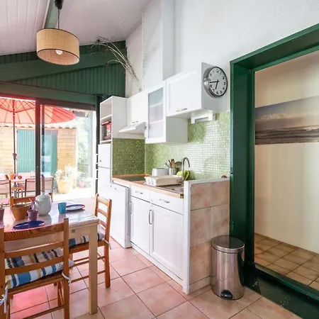 House With Small Garden And Shared Pool * Moliets-et-Maa